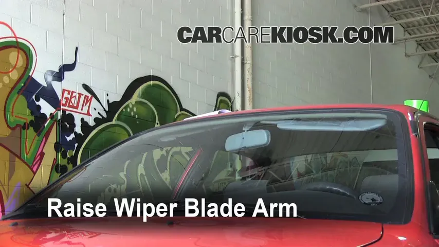 1996 Toyota Corolla 1.6L 4 Cyl. Windshield Wiper Blade (Front)